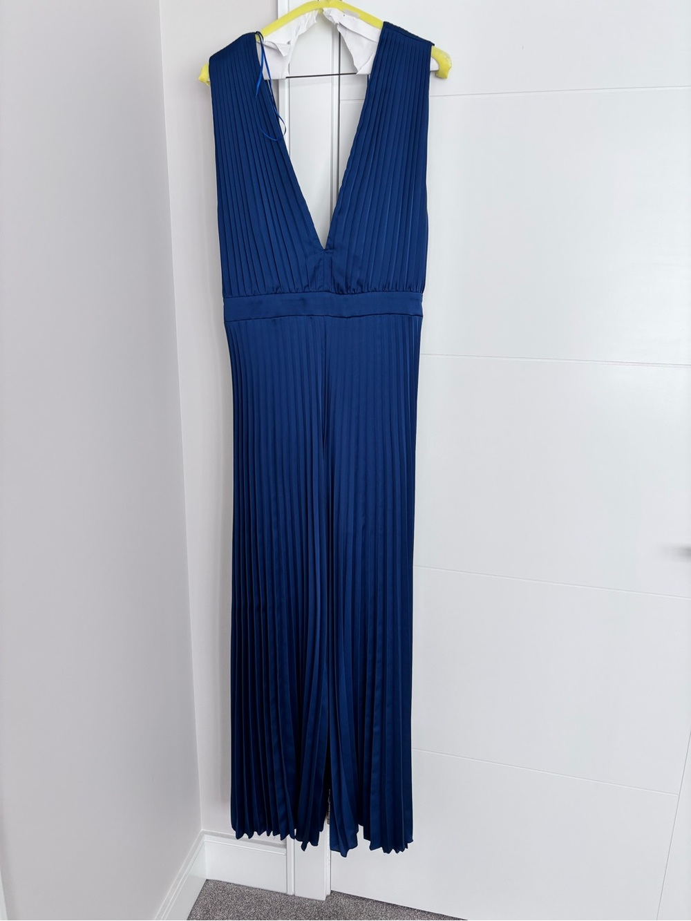 Abercrombie & Fitch Pleated Wide-Leg Jumpsuit – Navy – Size Large Petite